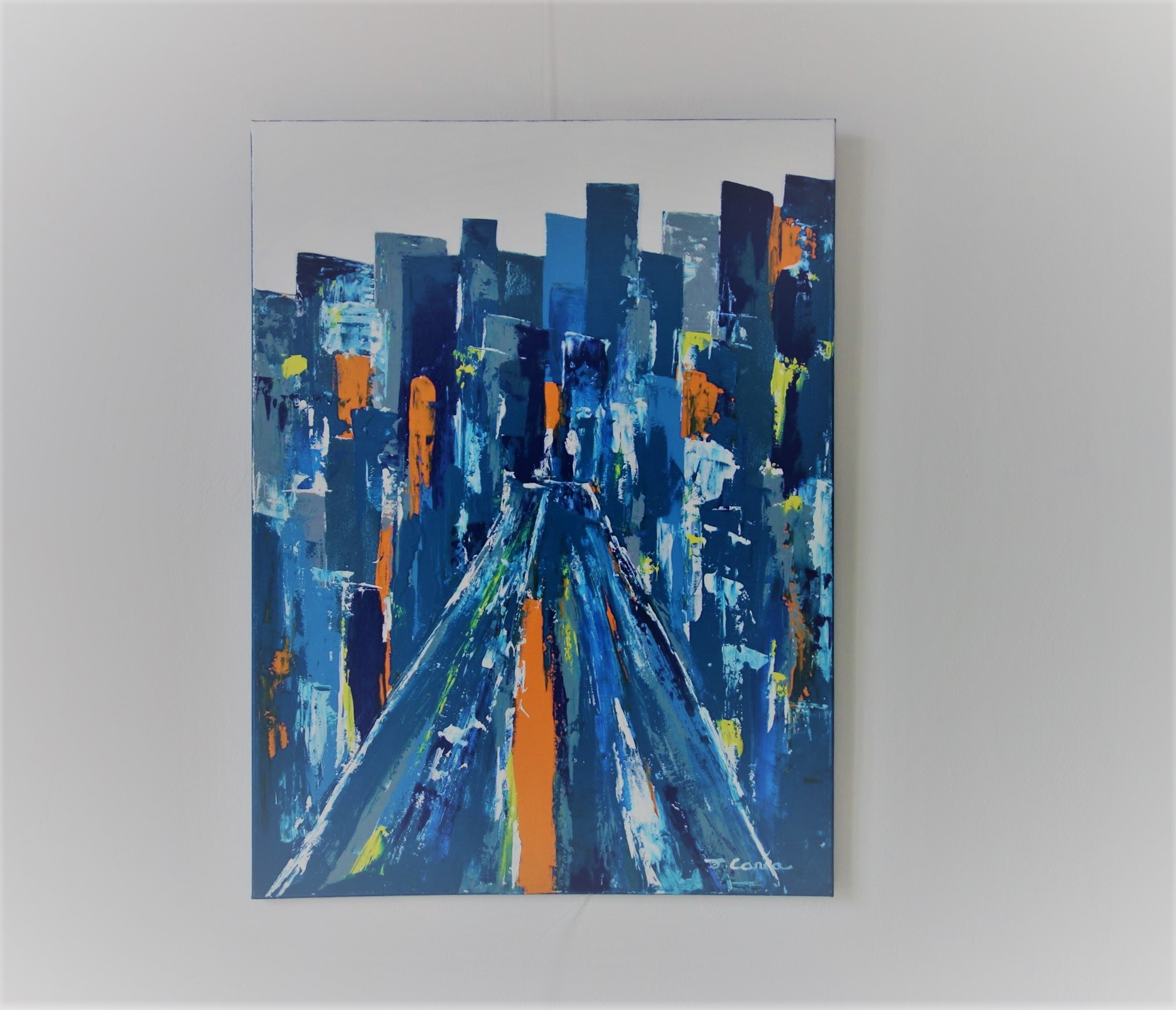 Grand tableau abstrait contemporain bleu pour salon moderne